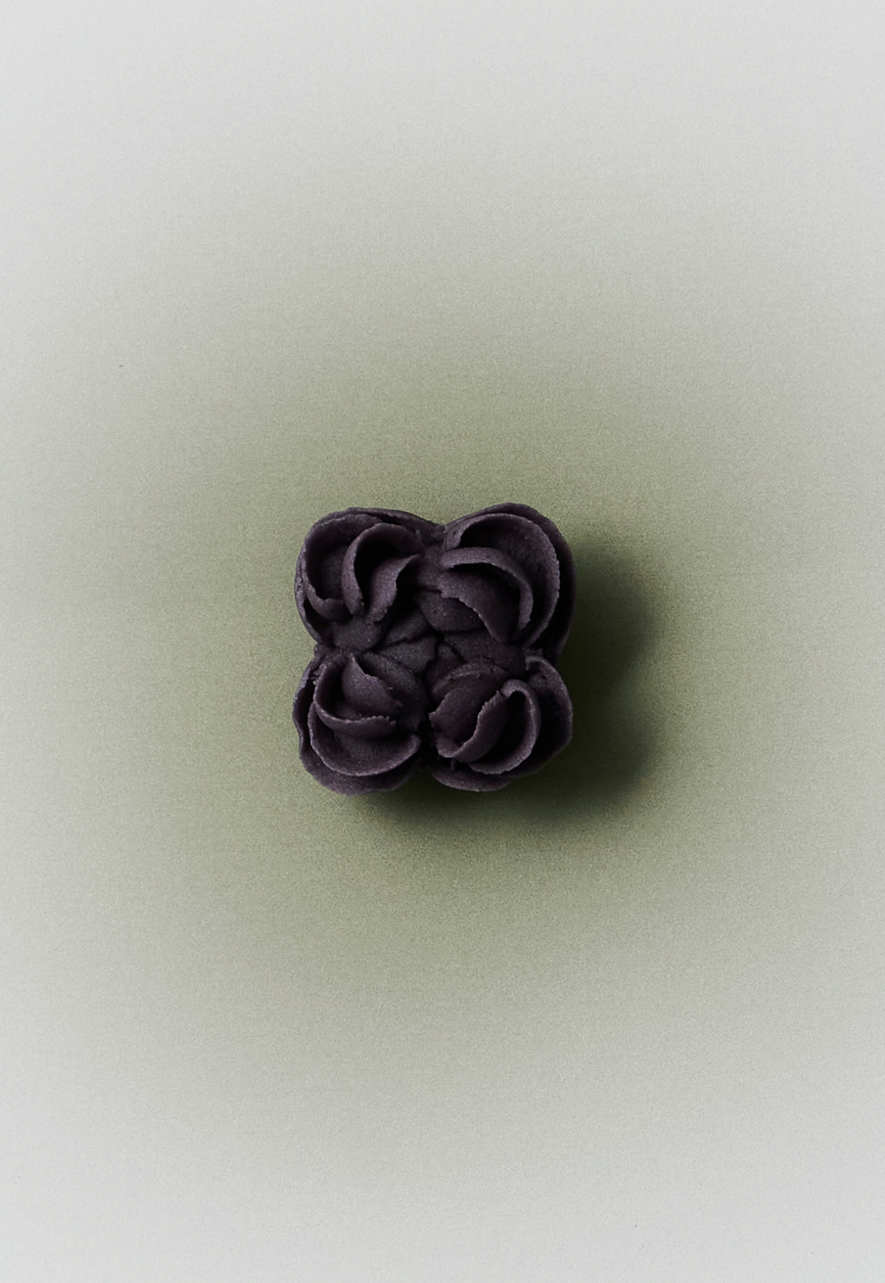BLACK PEONY BEAN PASTE